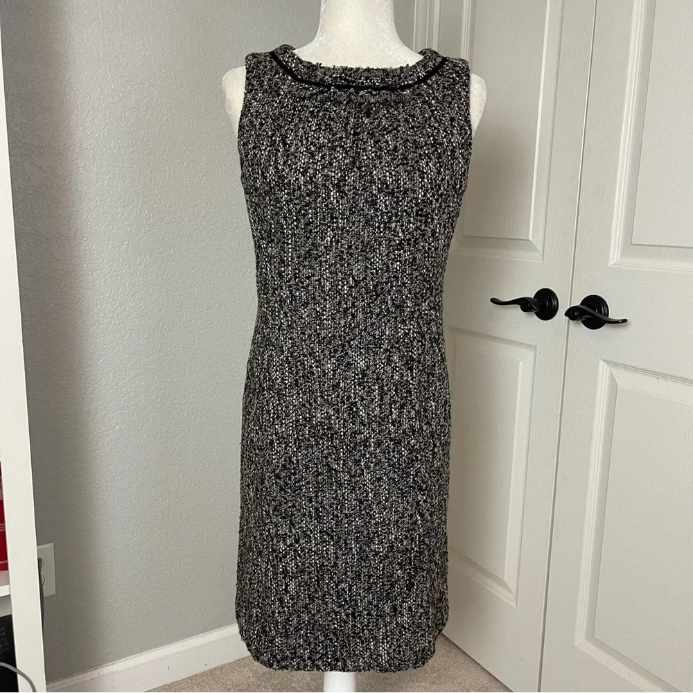 Talbots Boucle Sleeveless Sheath Dress Size 6